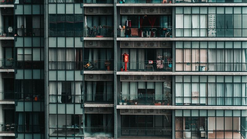 Façade d'un immeuble résidentiel moderne